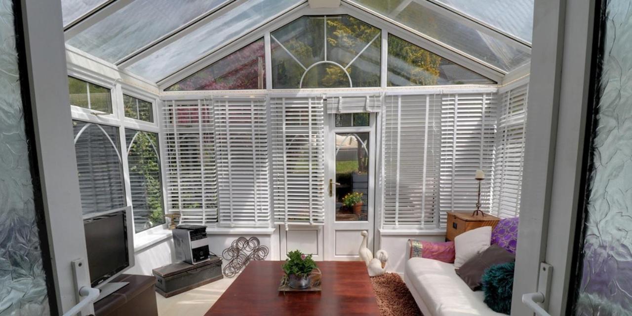 Cosy, Dog Friendly House On The Fringe Of The Brecon Beacons Tredegar Exterior photo