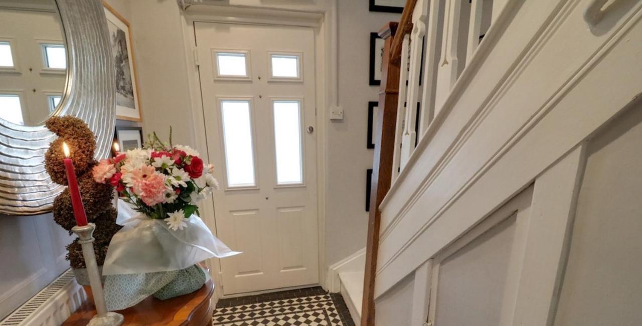 Cosy, Dog Friendly House On The Fringe Of The Brecon Beacons Tredegar Exterior photo
